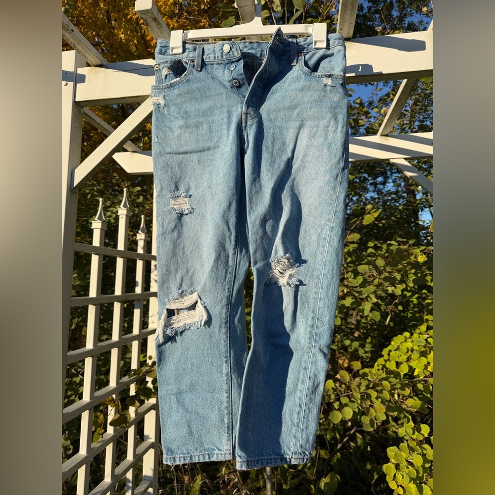 Levi's Light Blue Distressed Women Jeans